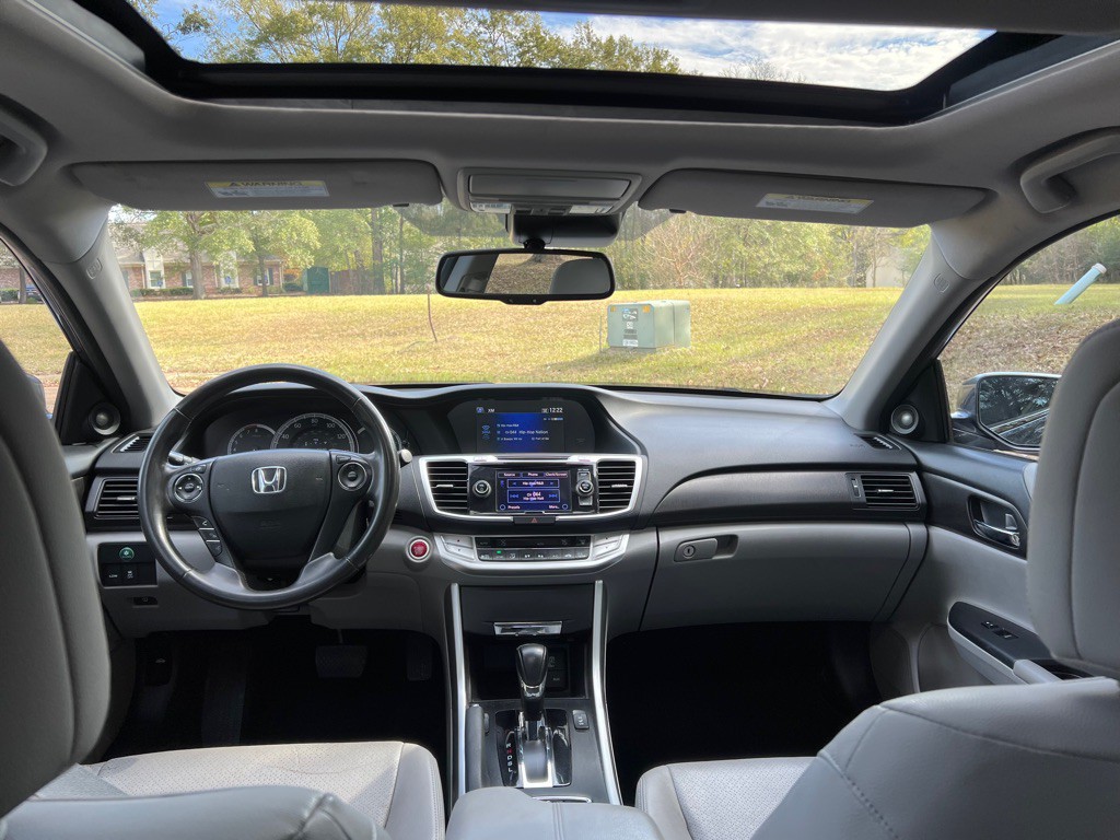 2014 Honda Accord Image 18