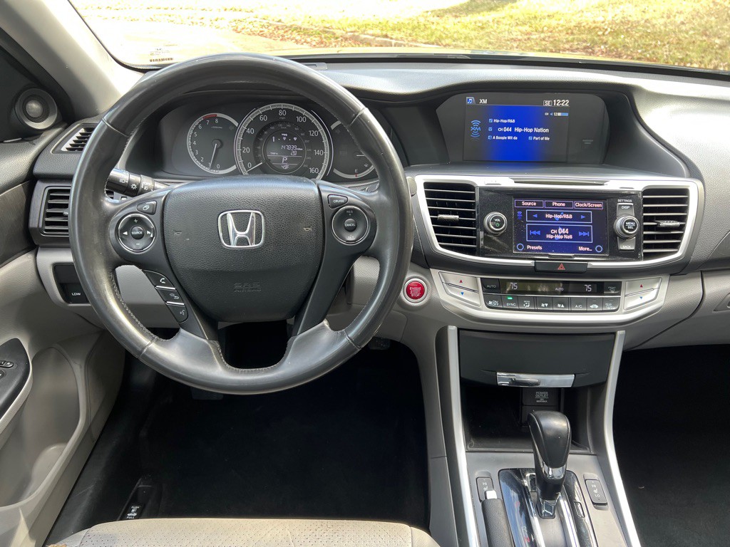 2014 Honda Accord Image 19
