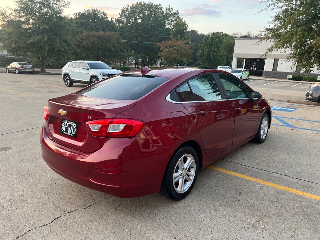 2017 Chevrolet Cruze Image 5