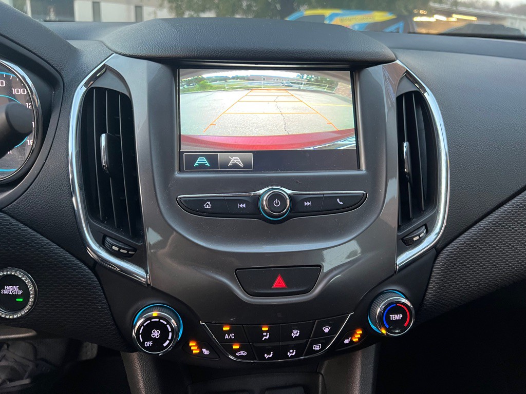 2017 Chevrolet Cruze Image 15