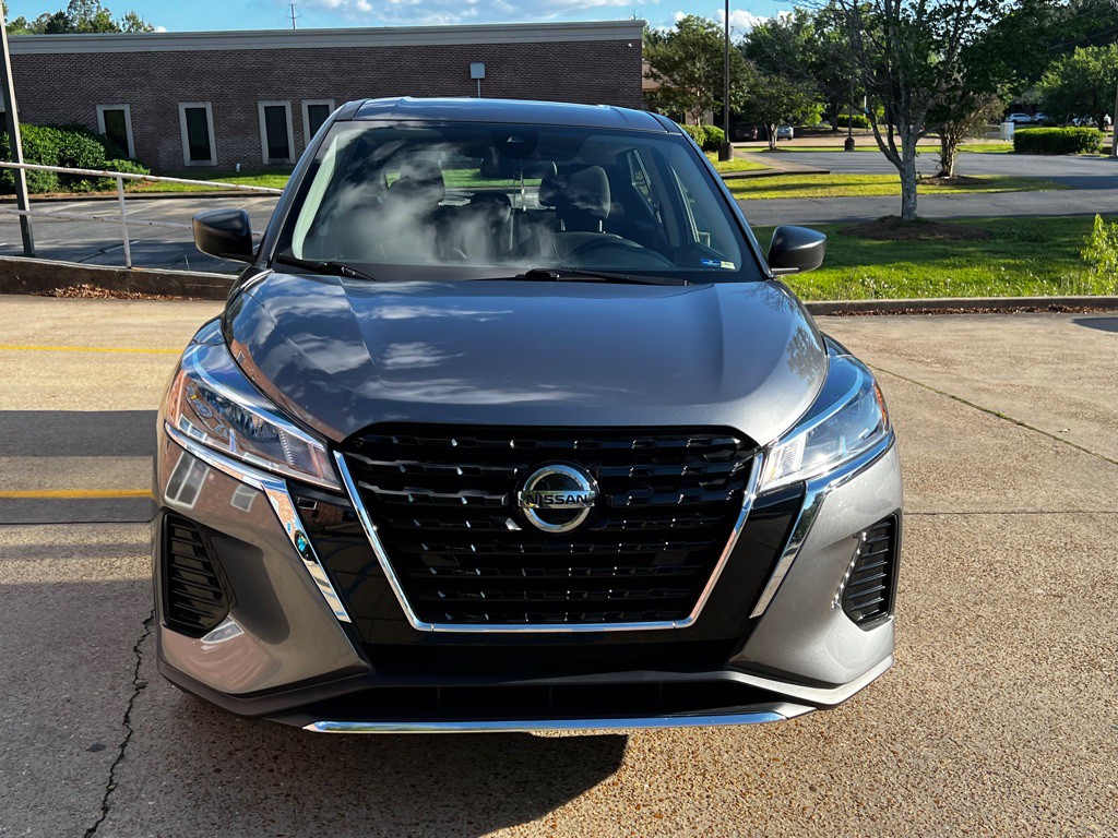 2021 Nissan Kicks Image 3