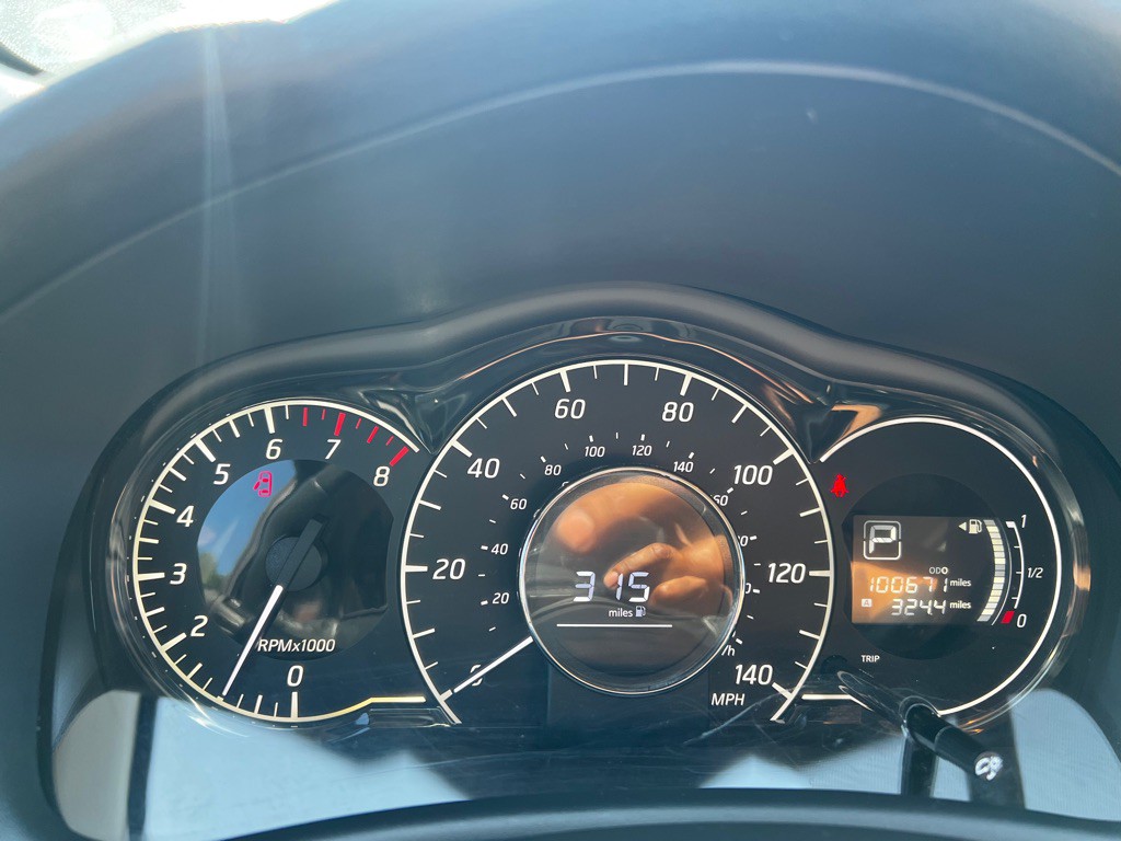 2017 Nissan Versa Image 14