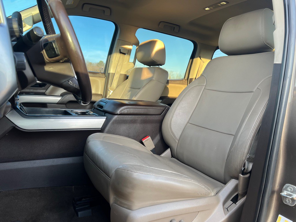 2014 Chevrolet Silverado 1500 Image 11