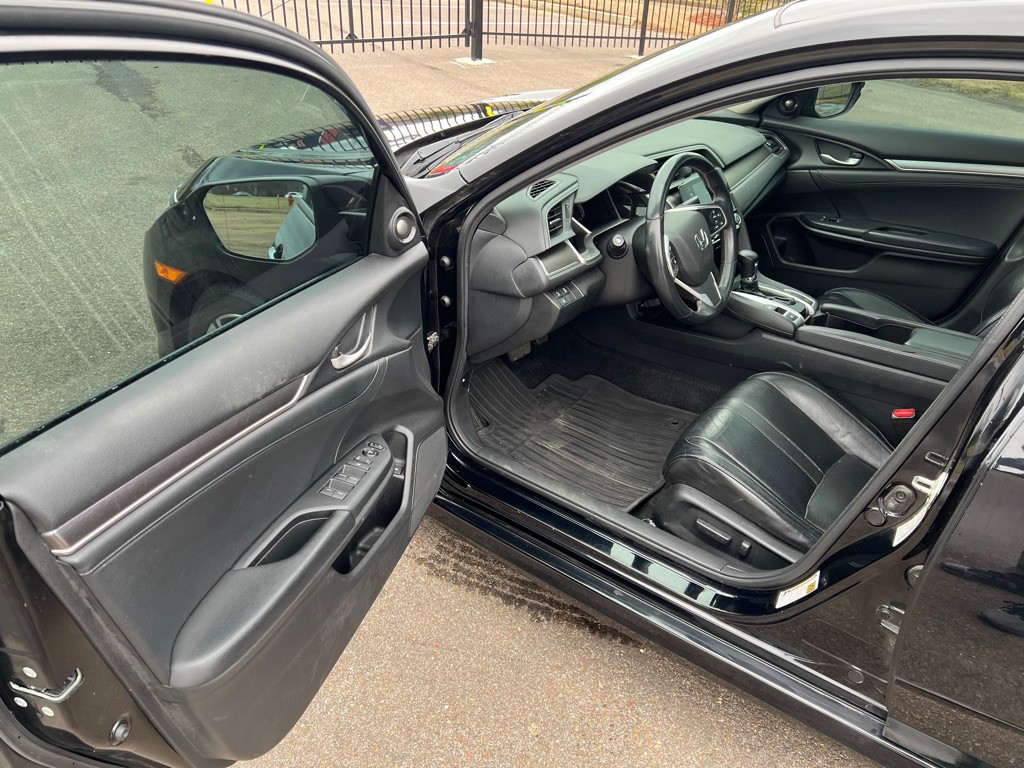 2016 Honda Civic Image 12