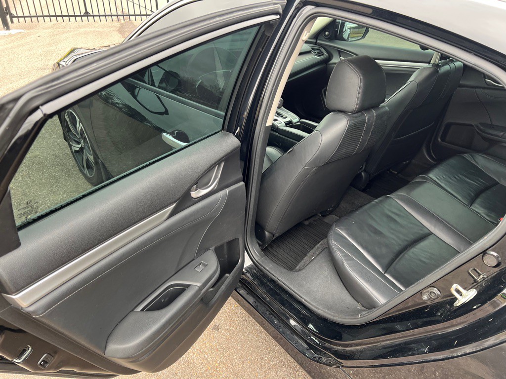 2016 Honda Civic Image 14