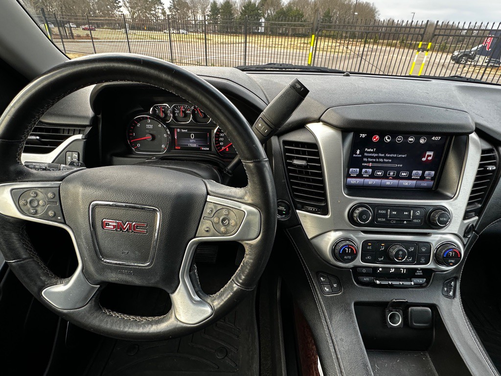 2016 GMC Yukon Image 20