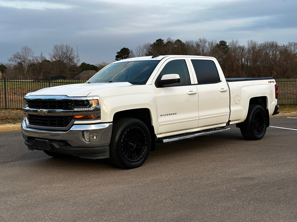 2016 Chevrolet Silverado 1500 Image 1