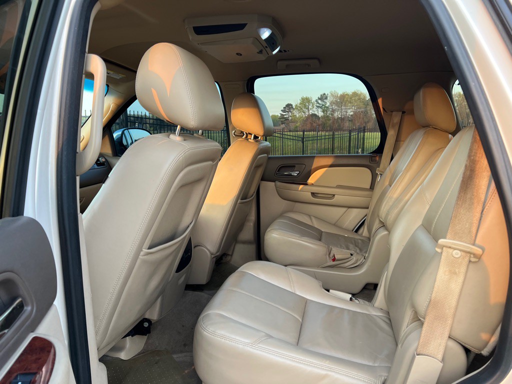 2012 GMC Yukon Image 10