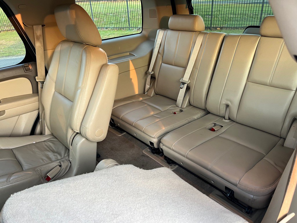 2012 GMC Yukon Image 11