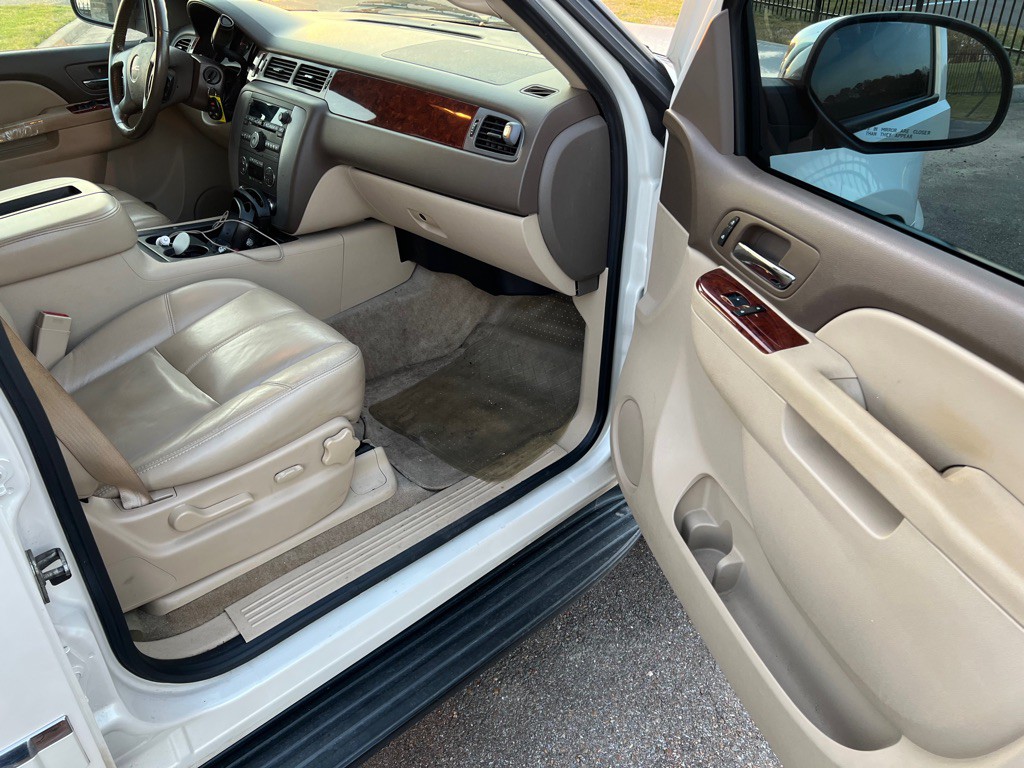 2012 GMC Yukon Image 14