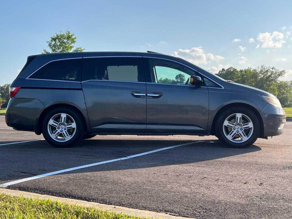 2012 Honda Odyssey Image 6