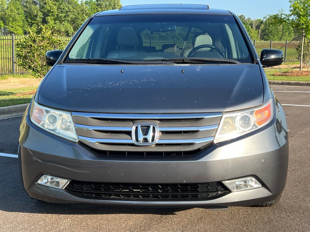 2012 Honda Odyssey Image 8