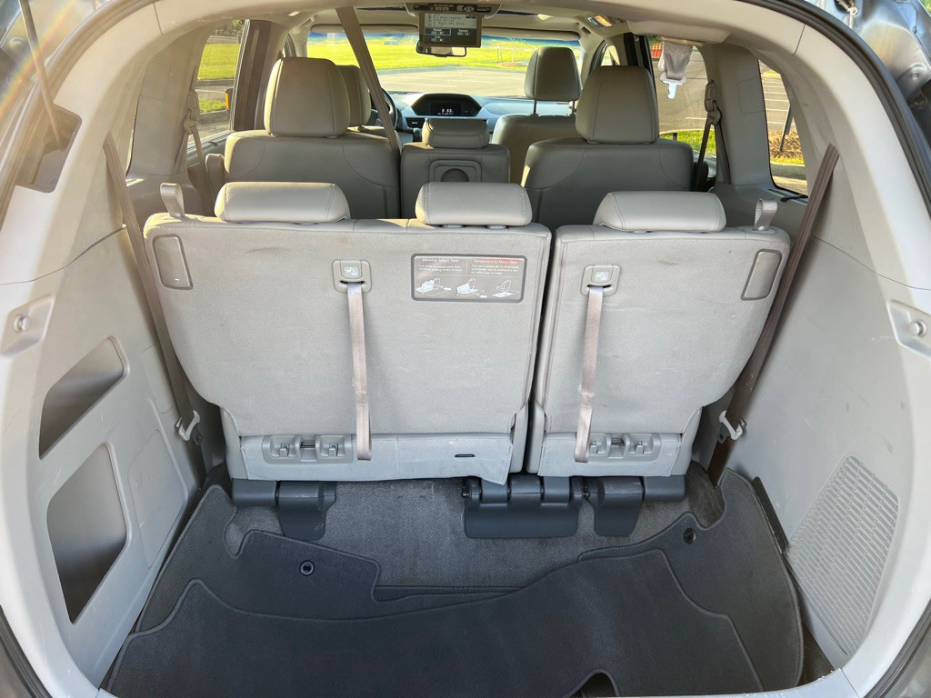 2012 Honda Odyssey Image 15