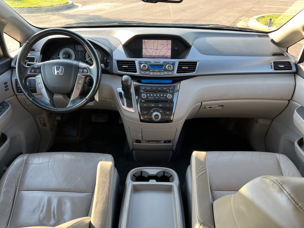 2012 Honda Odyssey Image 20