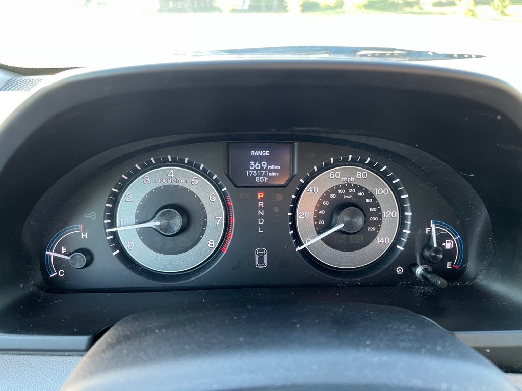 2012 Honda Odyssey Image 22