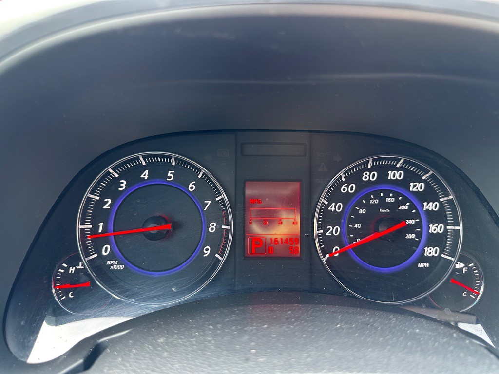 2011 INFINITI FX35 Image 34