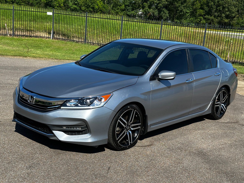 2017 Honda Accord Image 10
