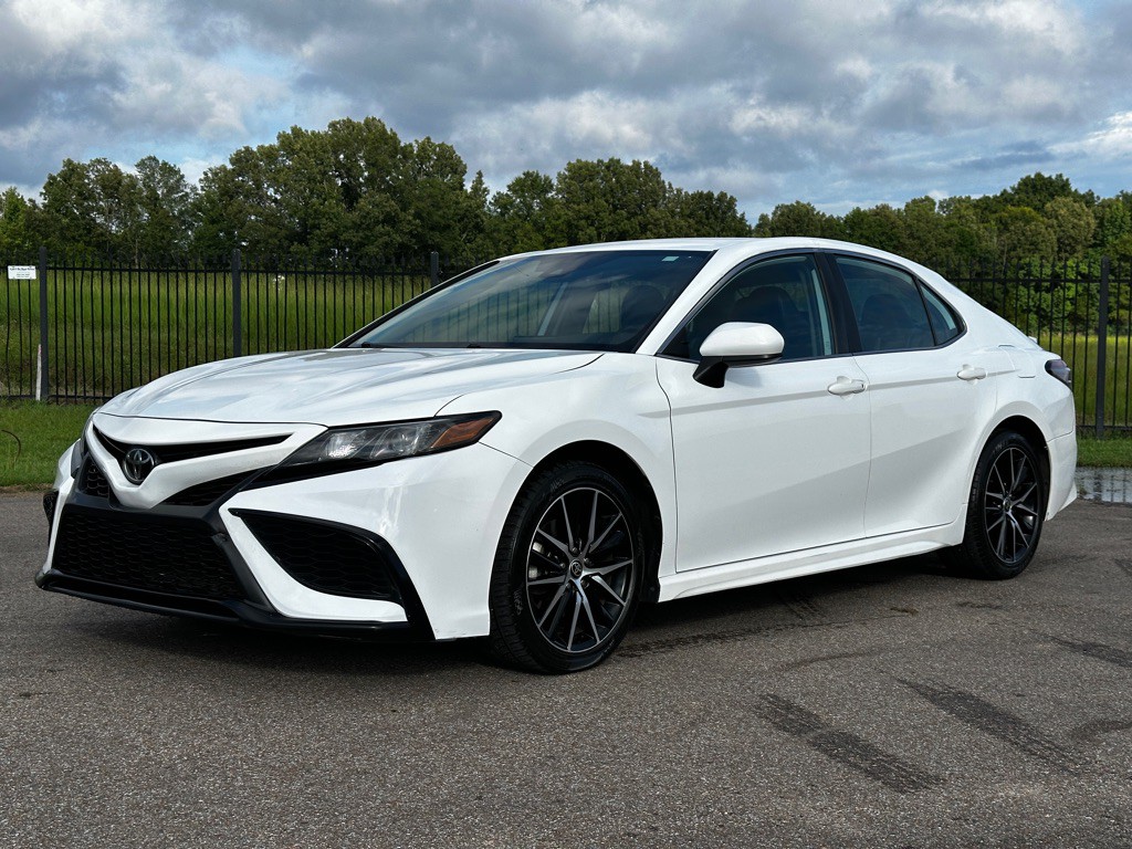 2021 Toyota Camry Image 9