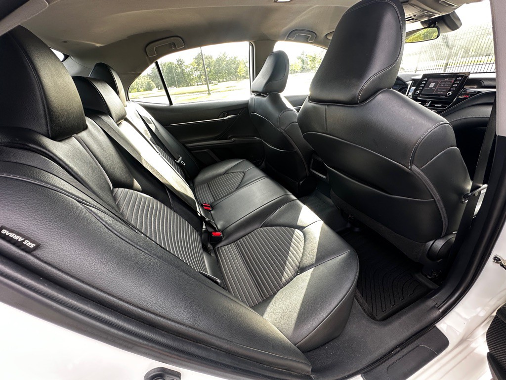 2021 Toyota Camry Image 14