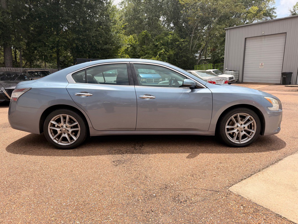 2012 Nissan Maxima Image 3