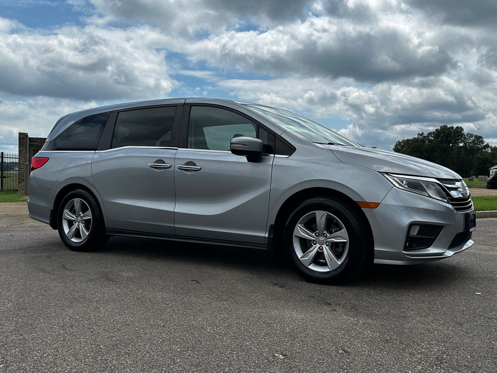 2018 Honda Odyssey Image 8