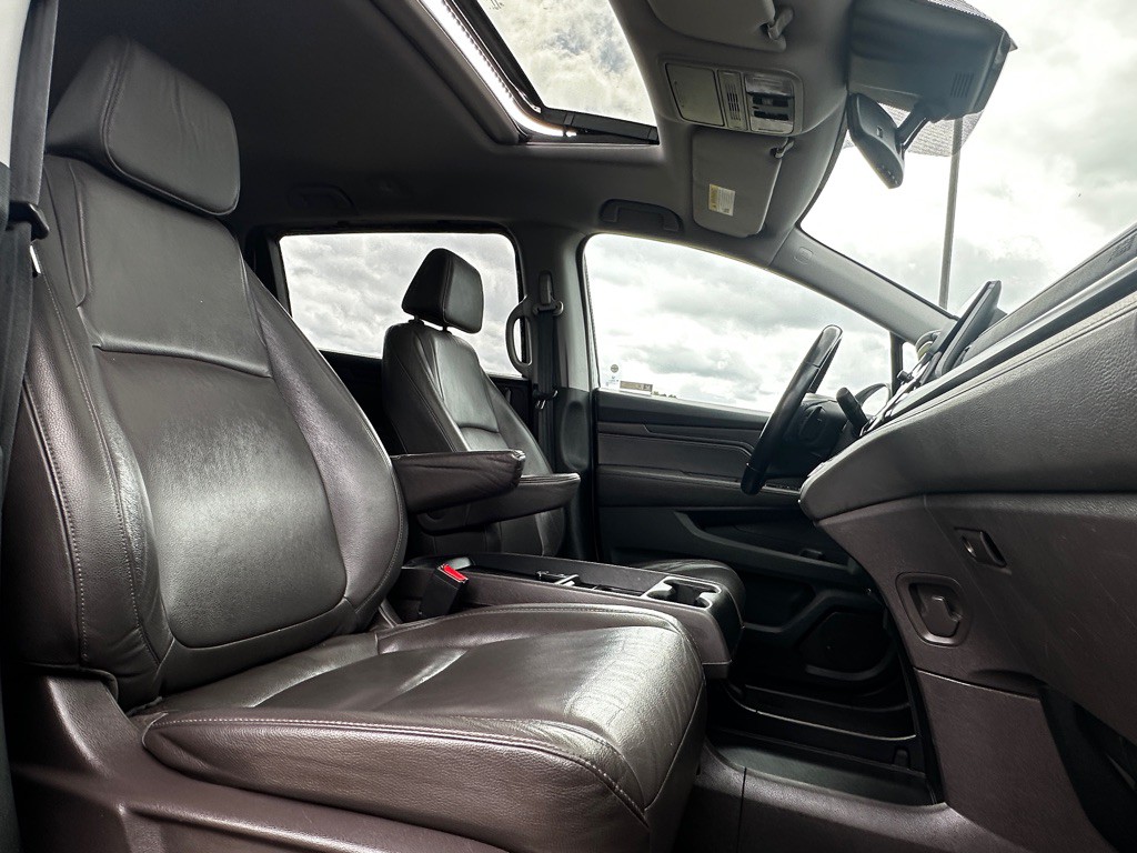 2018 Honda Odyssey Image 17
