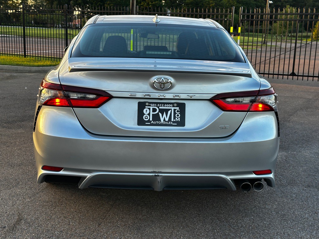 2022 Toyota Camry Image 4