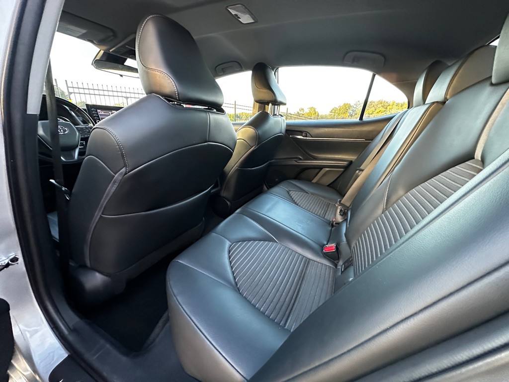 2022 Toyota Camry Image 12