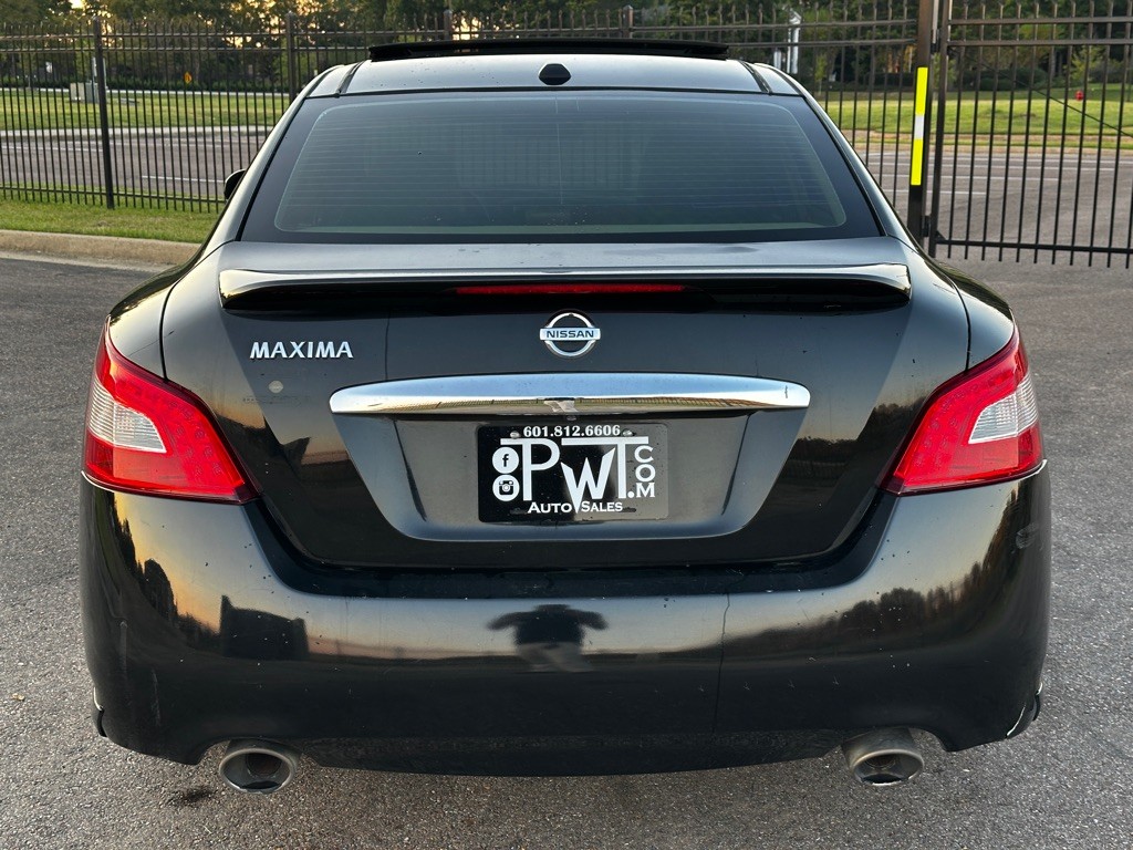 2011 Nissan Maxima Image 5