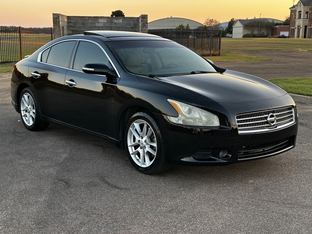 2011 Nissan Maxima Image 8