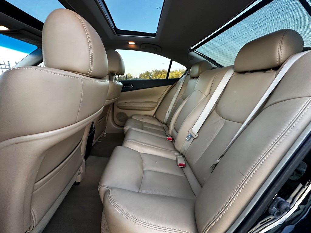 2011 Nissan Maxima Image 13