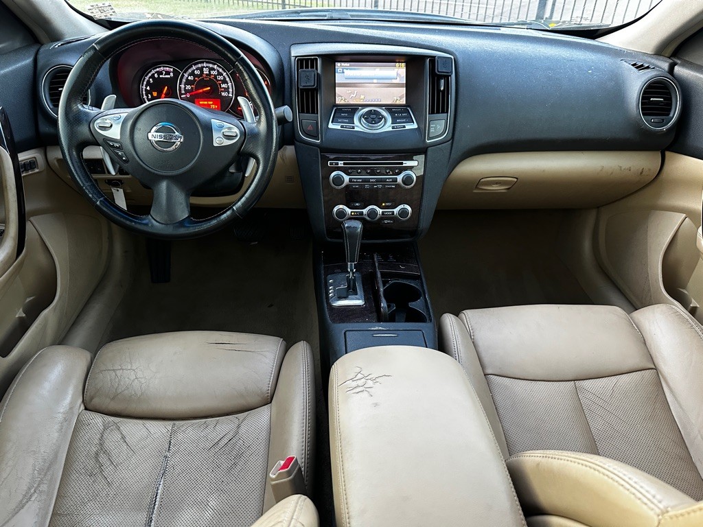 2011 Nissan Maxima Image 16