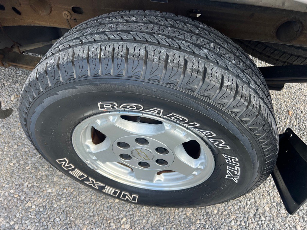 2002 Chevrolet Silverado 1500 Image 13