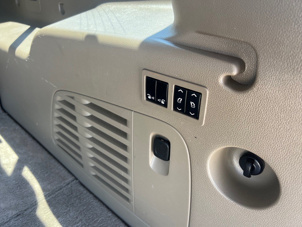 2018 GMC Yukon Image 14