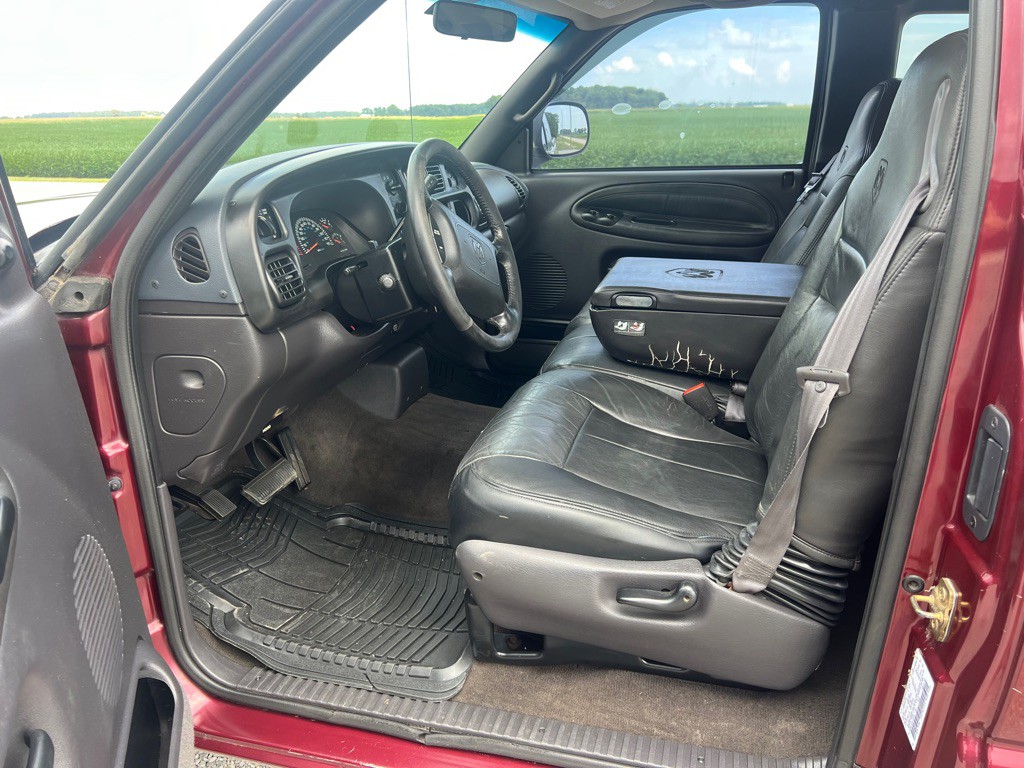 2000 Dodge Ram 1500 Image 7