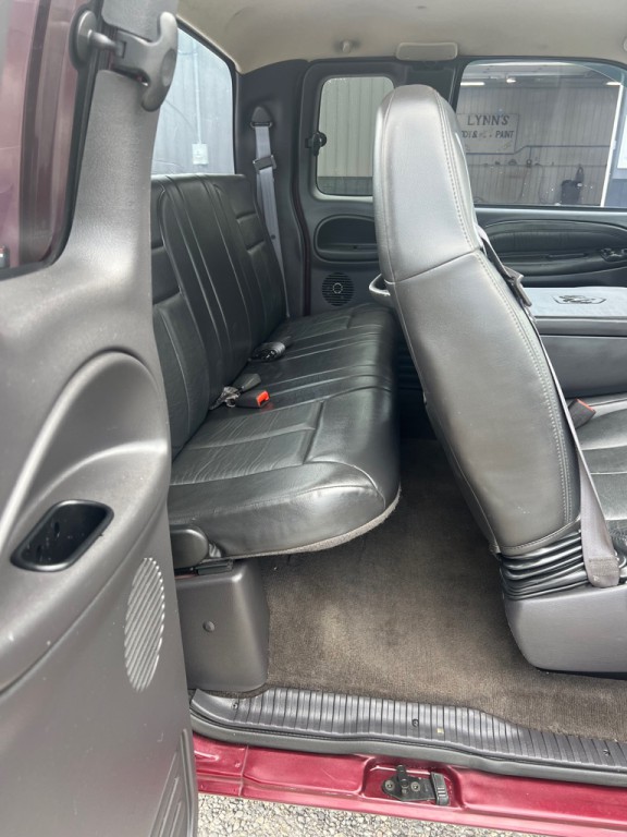 2000 Dodge Ram 1500 Image 12