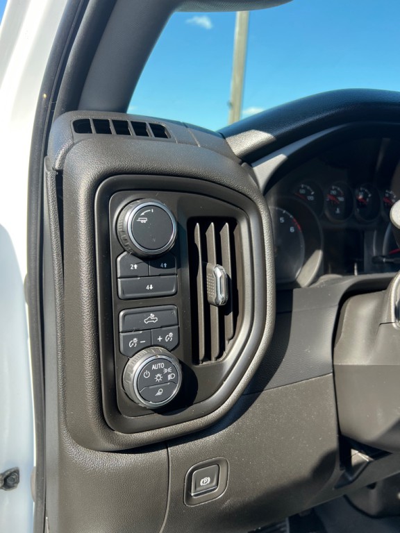 2020 Chevrolet Silverado 1500 Image 14