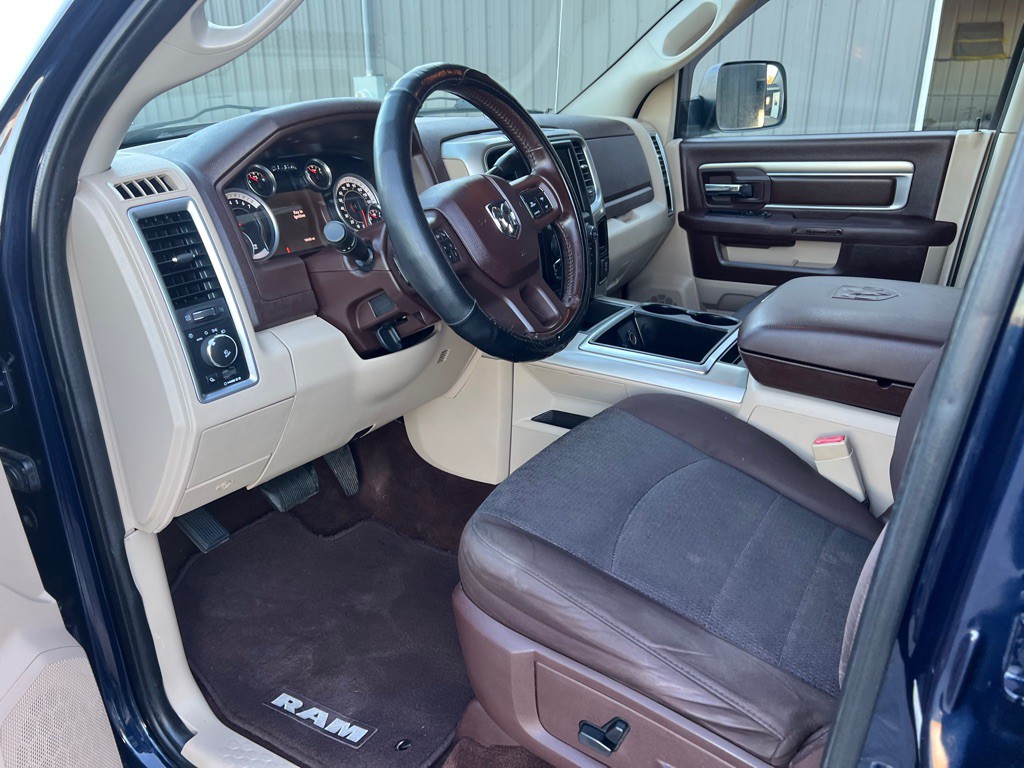 2015 RAM 2500 Image 3