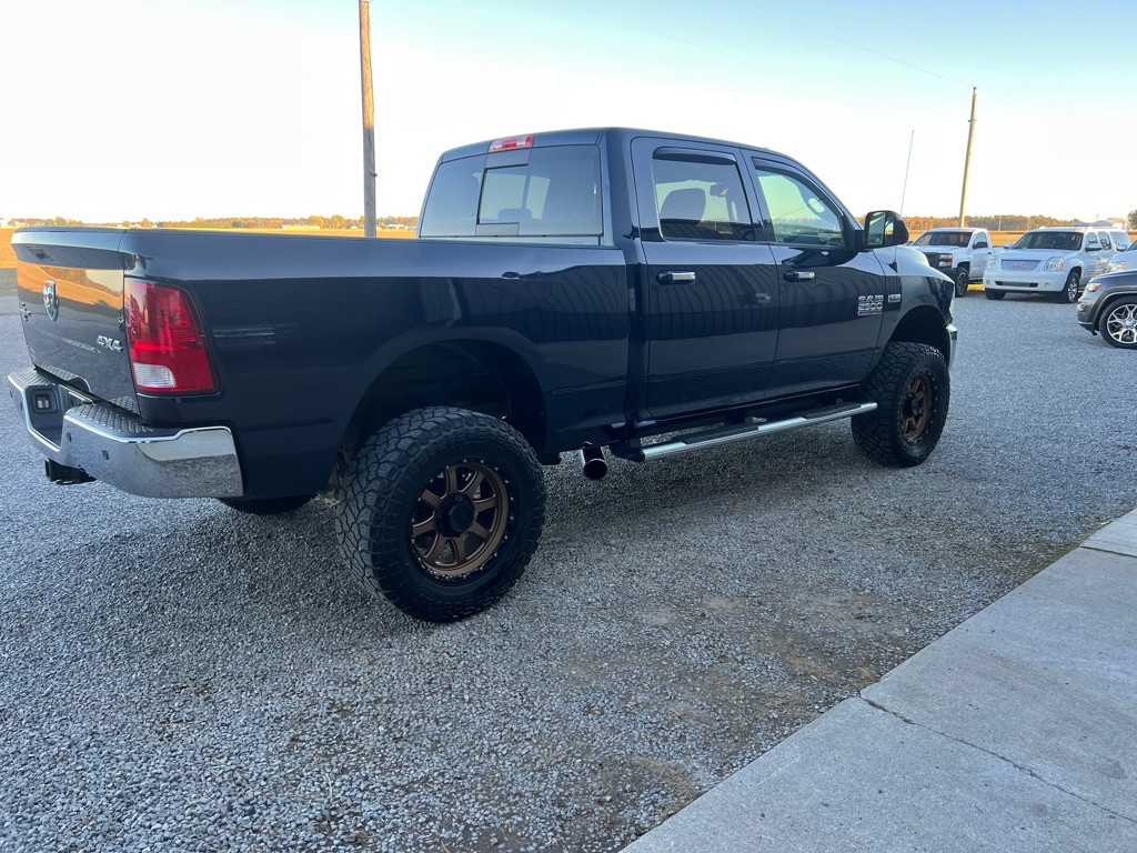 2015 RAM 2500 Image 5