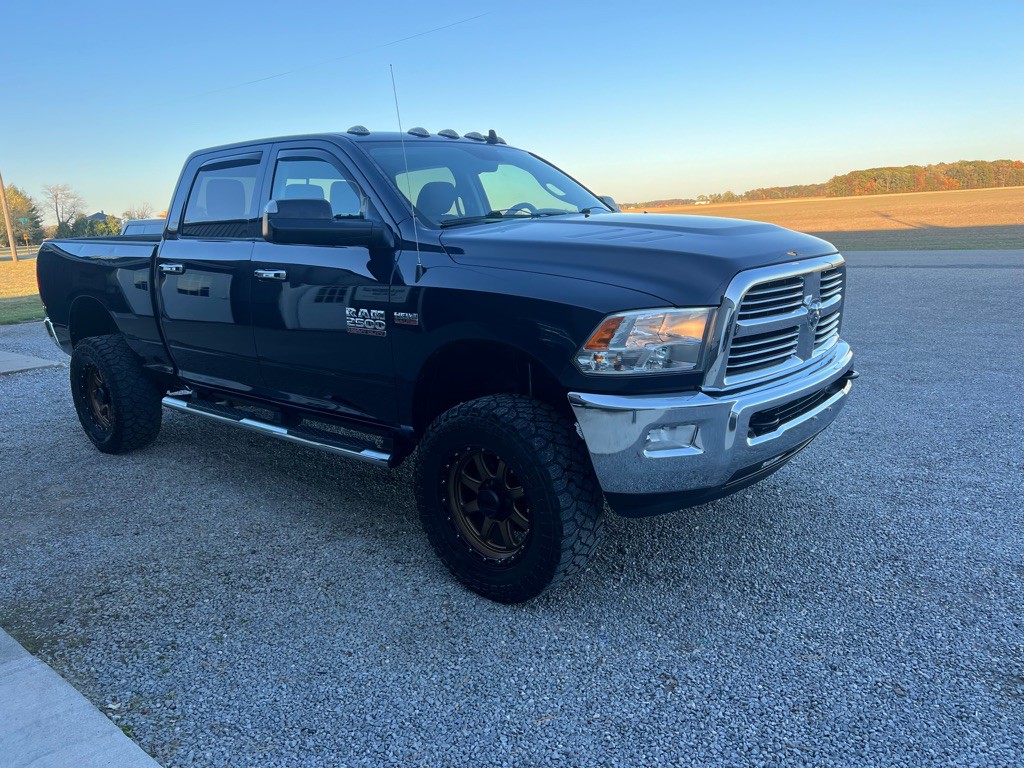 2015 RAM 2500 Image 8