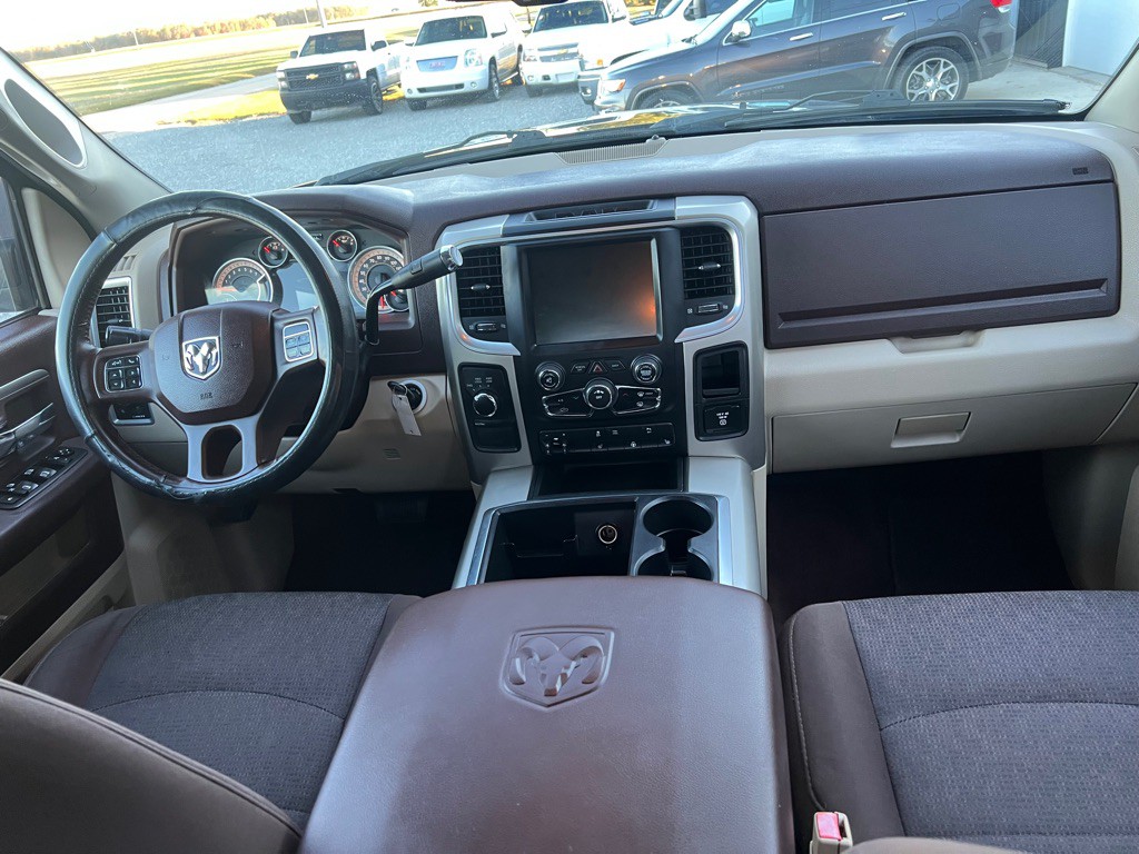 2015 RAM 2500 Image 12