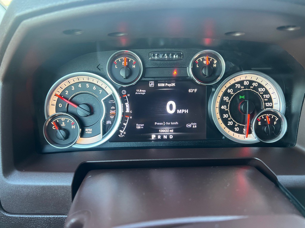 2015 RAM 2500 Image 15