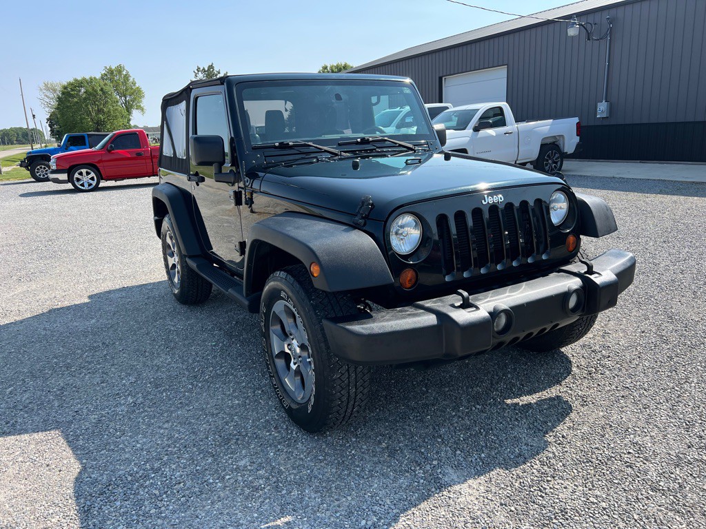 2012 Jeep Wrangler Image 7