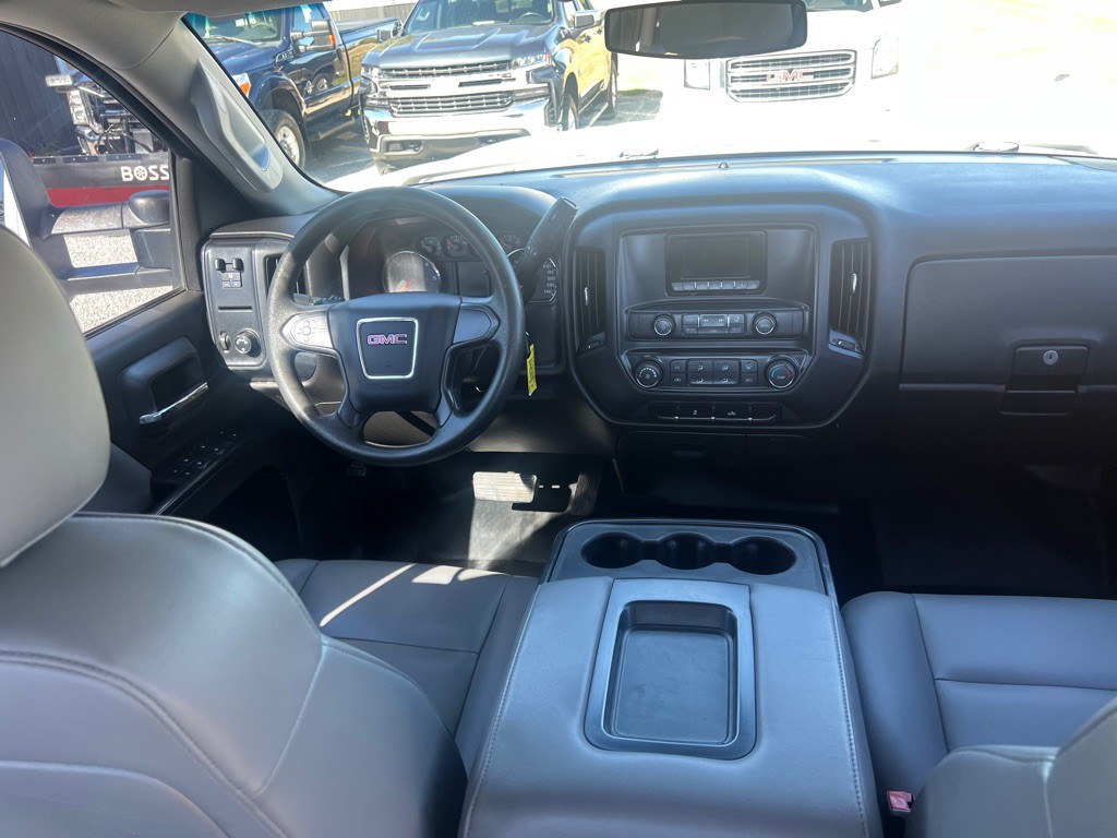 2015 GMC Sierra 2500 Image 4