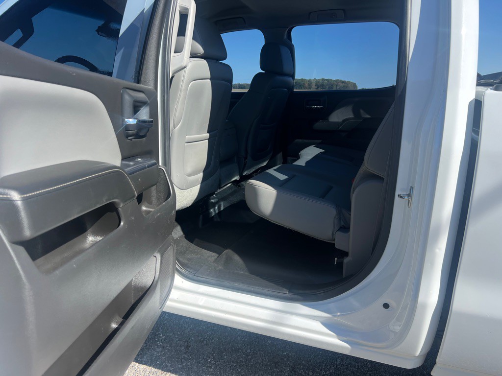 2015 GMC Sierra 2500 Image 12
