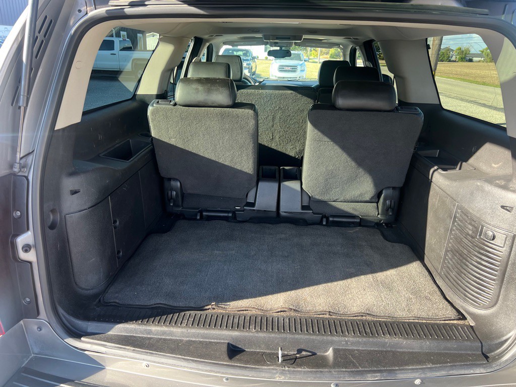 2007 Chevrolet Suburban Image 8