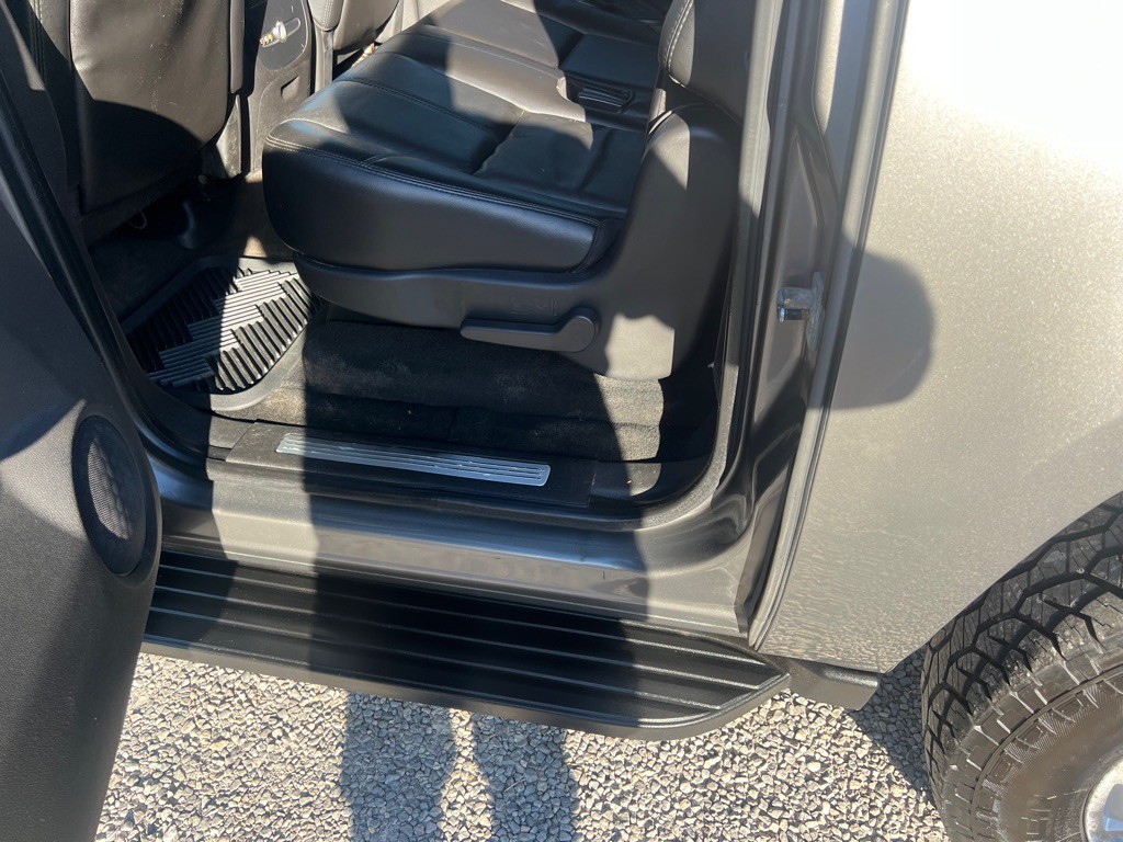 2007 Chevrolet Suburban Image 13