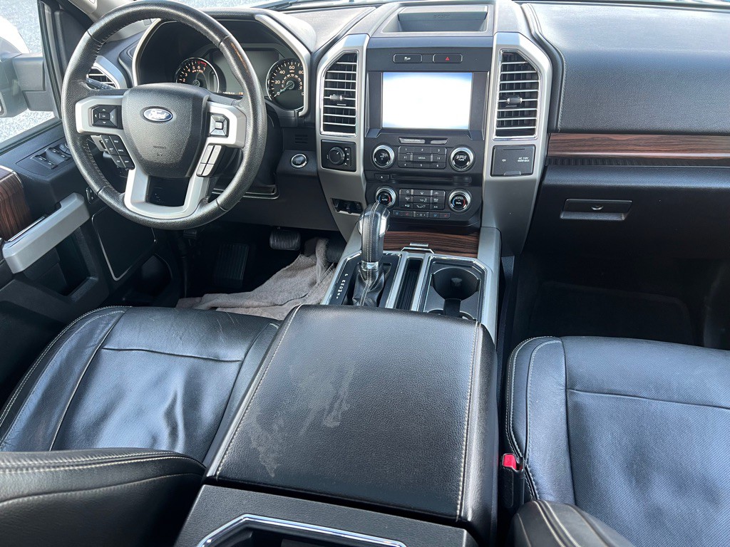 2015 Ford F-150 Image 10