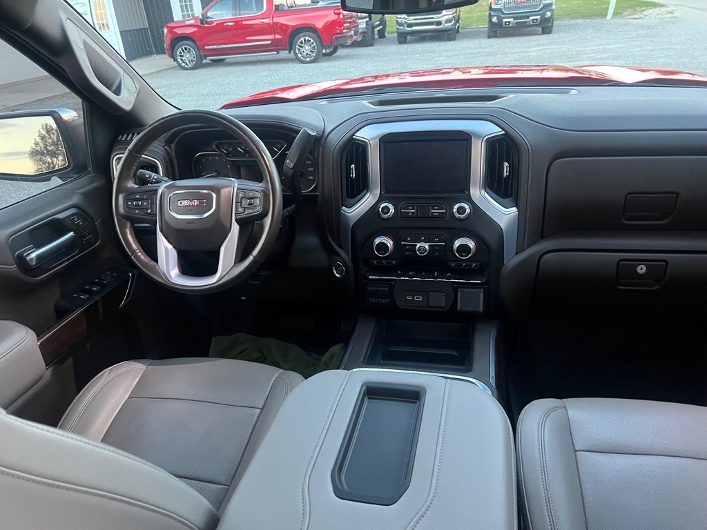 2020 GMC Sierra Image 3