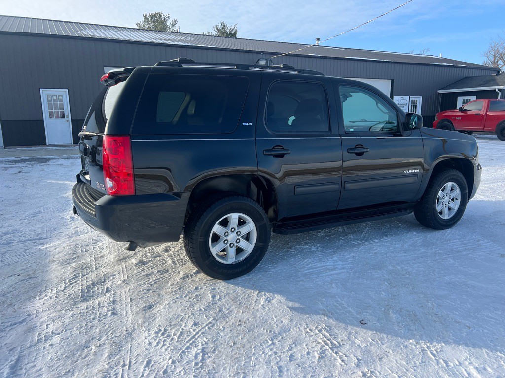 2014 GMC Yukon Image 3